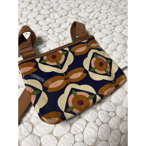 fossil Kay Per Coated Canvas Shoulder Messenger Bag - Picture 2 of 6